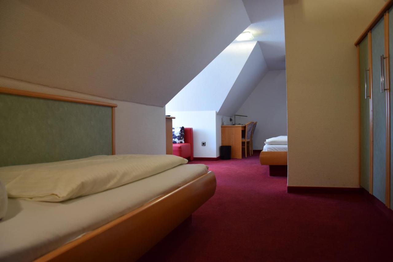 Hotel Roter Loewe Ulm Exterior photo