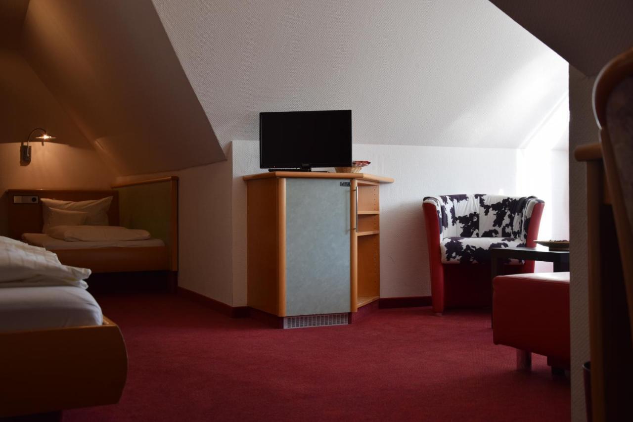 Hotel Roter Loewe Ulm Exterior photo